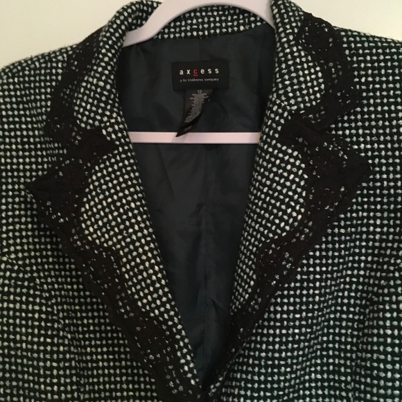 Women’s blazer - Picture 2 of 4